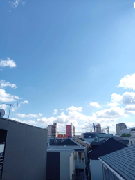 �Z�˂���̒��]�ʐ^ -