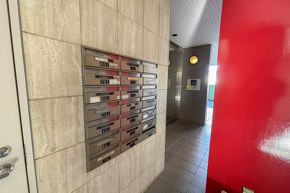 �G���g�����X -