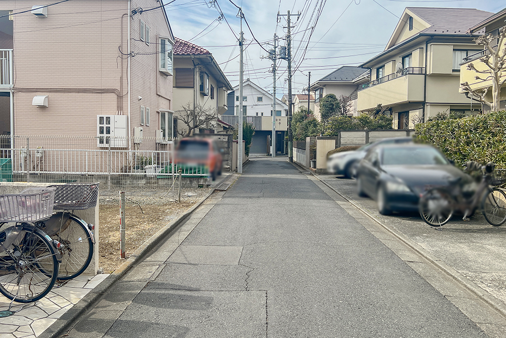 �O�ʓ��H�܂ތ��n�ʐ^ -