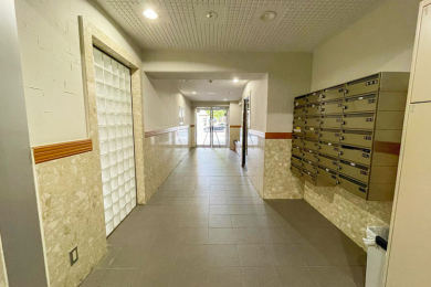 �G���g�����X -