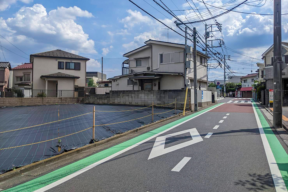 �O�ʓ��H�܂ތ��n�ʐ^ -