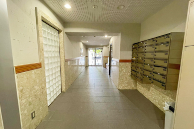 �G���g�����X -